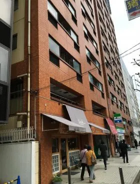 カーム乃木坂ビルの外観