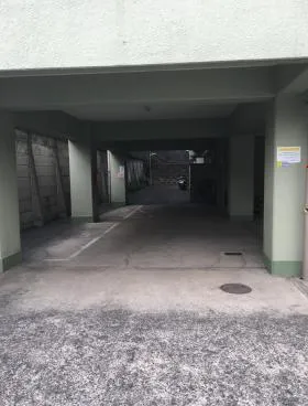 クレセントプラザの外観