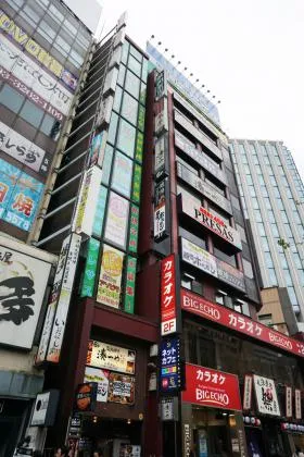 大和ビルの外観
