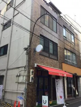 スペースRビルの外観