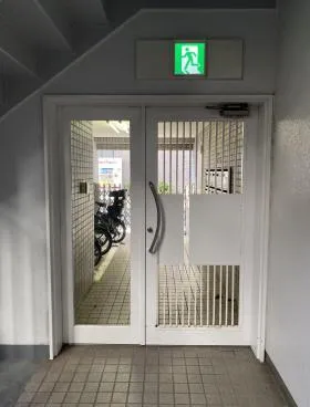 神楽坂喜多川ビルの外観