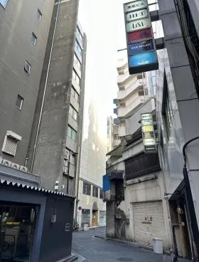 銀座高本ビルの外観