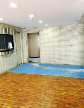 フラット青山の外観