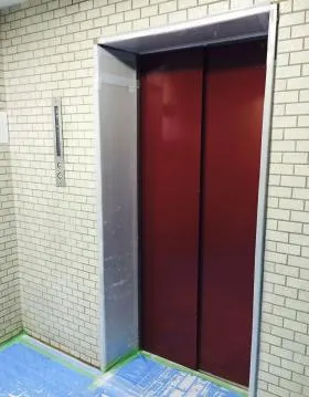 フラット青山の外観