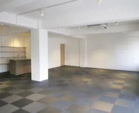 フラット青山の外観