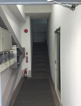 八木ビルの外観