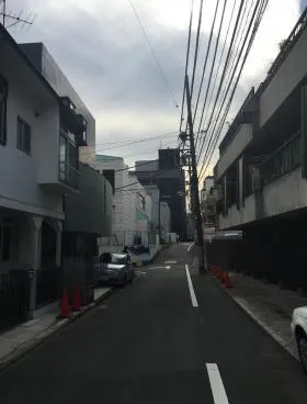 南青マンションの外観