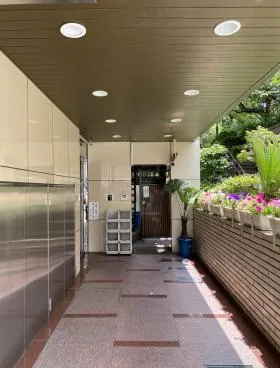 お茶の水木村ビルの外観