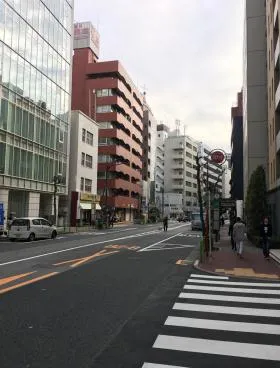 築地ニイクラビルの外観