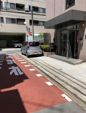 新和ビルの外観