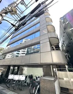 池袋KTビルの外観