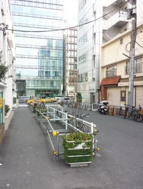 エステビルの外観