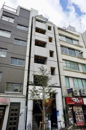 セリコ東銀座ビルの外観