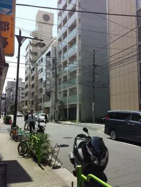 伊勢屋ビルの外観