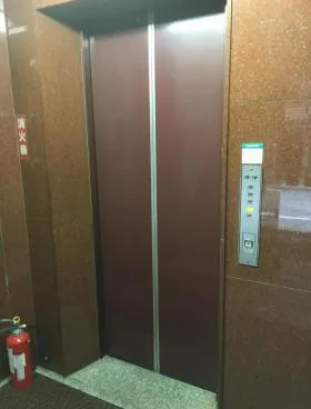 山勝ビルの外観
