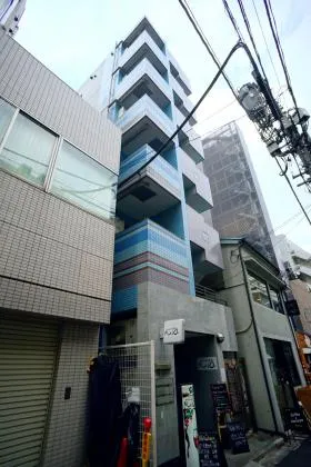 日本橋平成不動産ビルの外観