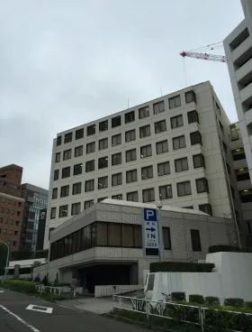 東建・長井ビルの外観