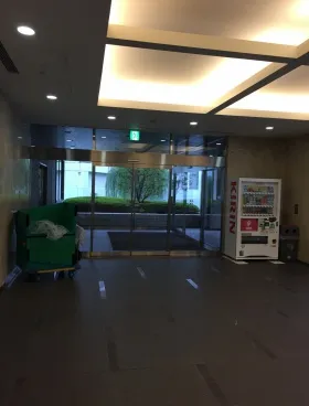 東建・長井ビルの外観