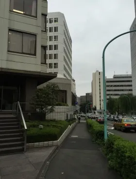 東建・長井ビルの外観