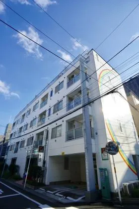 ホワイトヒルズの外観