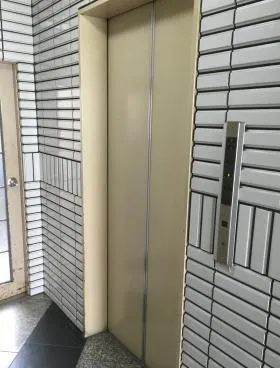 大野ビルの外観