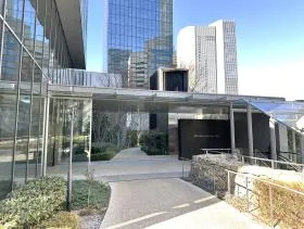 オークラプレステージタワーの外観