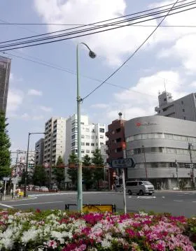 山口ビルの外観