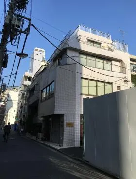 堀井ビルの外観