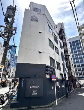 WORK&HOUSE suidobashiビルの外観