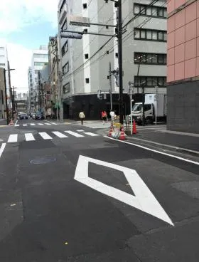 三科ビルの外観