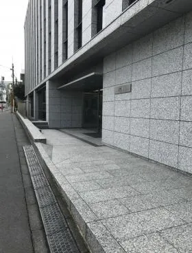 井門美竹ビルの外観