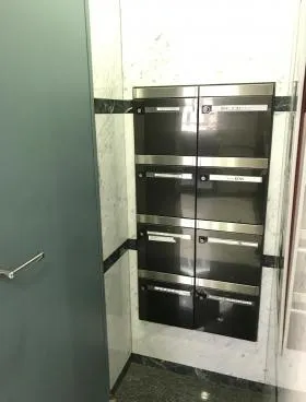 ニッコービルの外観