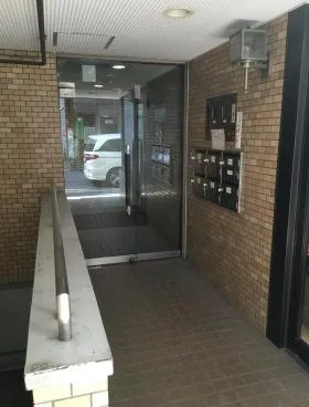 市瀬旧館ビルの外観