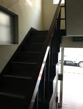 富士本館ビルの外観
