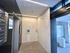 合人社東京秋葉原ビルの外観