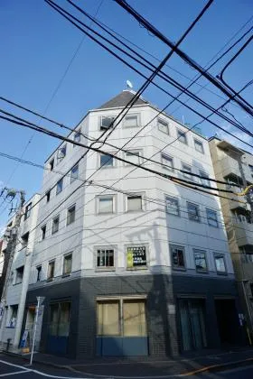 スガモノートビルの外観
