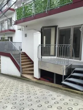 アイビービルデンスの外観