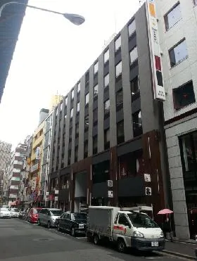 いちご銀座612ビルの外観
