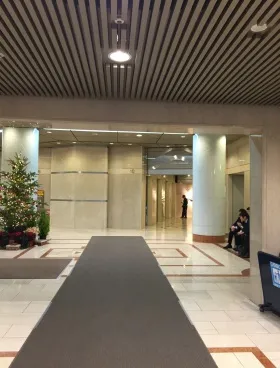 西新宿プライムスクエア(西新宿木村屋)ビルの外観