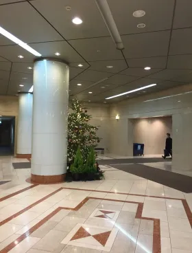 西新宿プライムスクエア(西新宿木村屋)ビルの外観