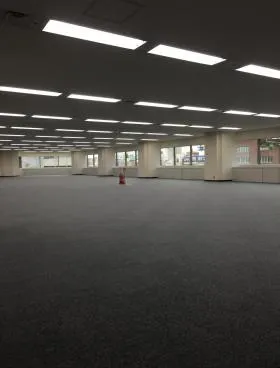 西新宿プライムスクエア(西新宿木村屋)ビルの外観
