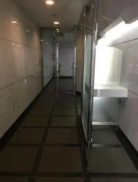 丸多屋ビルの外観