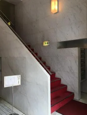 ハイウェービルの外観