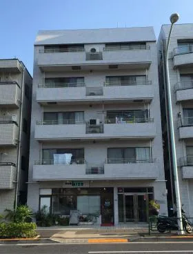 大橋コーポの外観