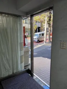 宝ビルの外観