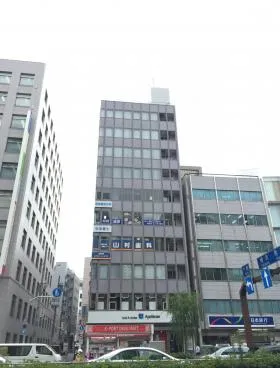 第1オークラビルの外観