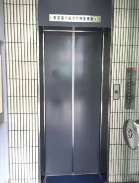 第1オークラビルの外観