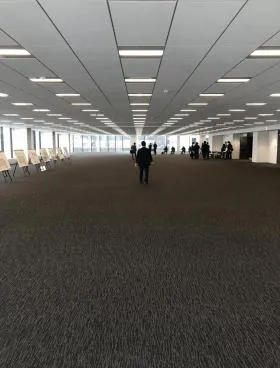 エンパイヤビルの外観