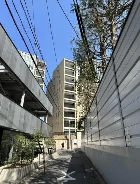 アクシア原宿の外観