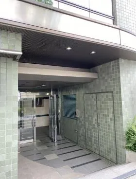 FOREST HILLS EASTの外観